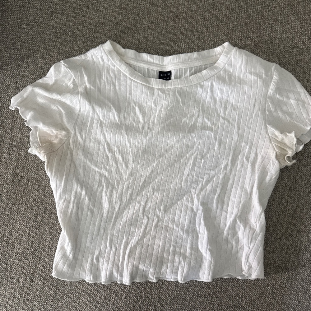 Cute crop top